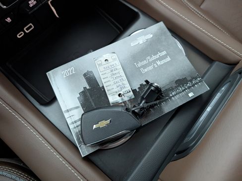 Used 2022 Chevrolet Tahoe High Country image 38