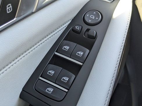 New 2026 BMW X5 xDrive40i w/ M Sport Package image 28