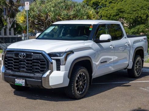 Used 2022 Toyota Tundra SR5 w/ TRD Off-Road Package image 3