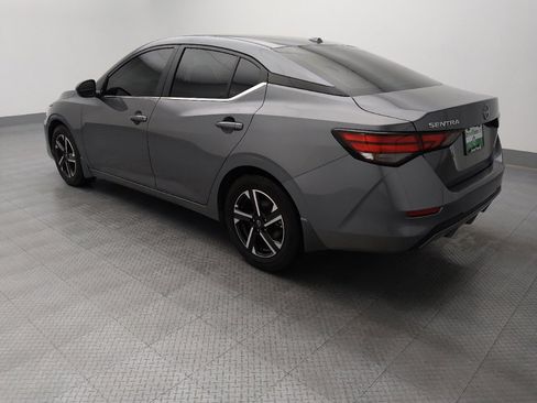 Used 2025 Nissan Sentra SV FWD image 3