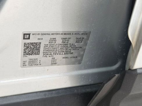 Used 2020 GMC Terrain SLE w/ Driver Convenience Package AWD/4WD image 16