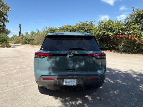 Used 2026 Nissan Pathfinder Platinum w/ Cargo Package FWD image 3