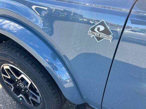 New 2025 Ford Bronco Outer Banks image 23