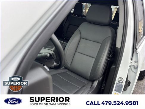 Used 2025 Chevrolet Silverado 3500 LTZ w/ LTZ Plus Package image 26