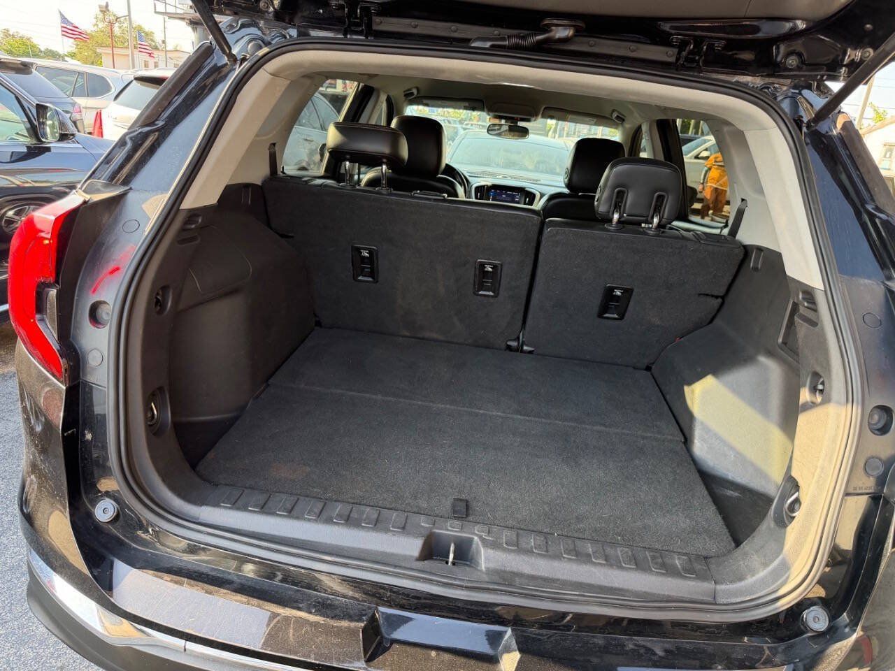 Used 2019 GMC Terrain SLT AWD/4WD image 18