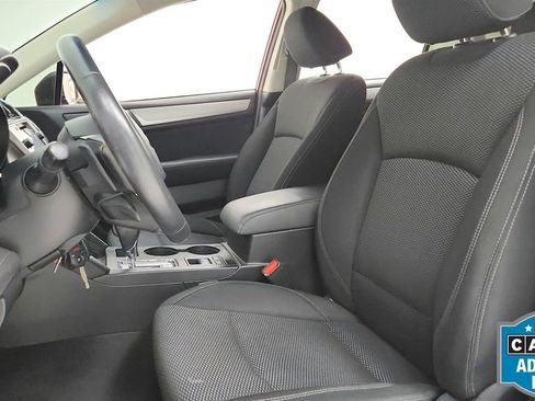 Used 2018 Subaru Outback 2.5i Premium image 41