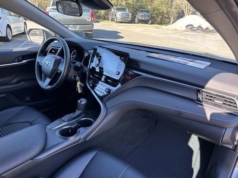 Certified 2024 Toyota Camry SE image 18