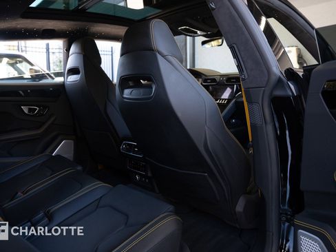 Used 2024 Lamborghini Urus S image 37