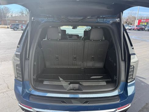New 2026 Chevrolet Tahoe Premier image 9