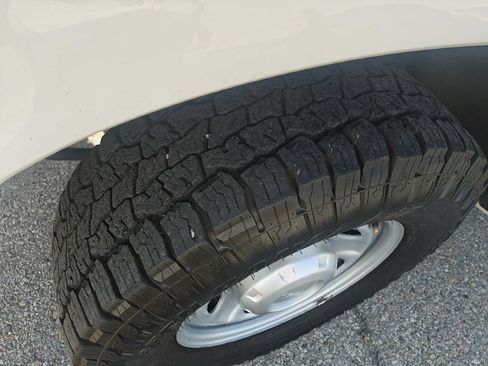 Used 2015 Ford F250 XL RWD image 6