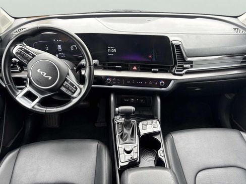 Used 2023 Kia Sportage EX image 15