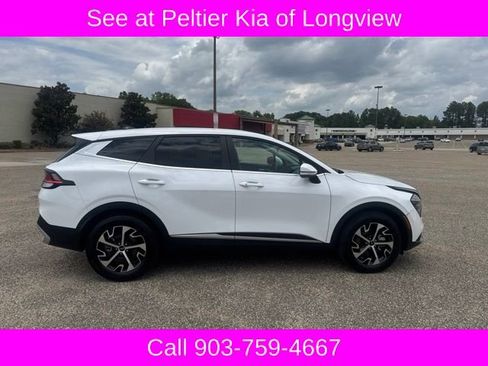 Used 2025 Kia Sportage EX FWD image 9