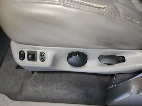 Used 2001 Ford F150 XL image 14