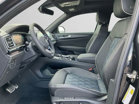 New 2026 Volkswagen Atlas Cross Sport SEL Premium R-Line image 9