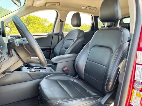 Used 2020 Ford Escape SEL AWD/4WD image 11