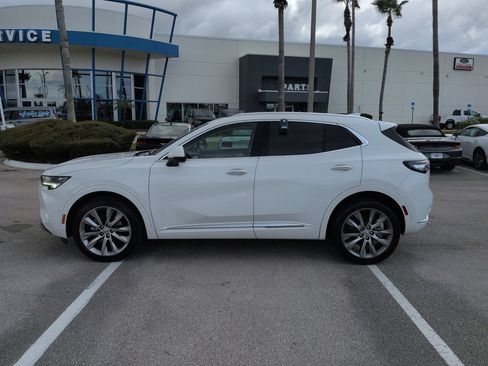 Used 2022 Buick Envision Avenir w/ Technology Package II AWD/4WD image 7