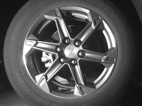 Used 2025 Chevrolet Blazer LT FWD image 15