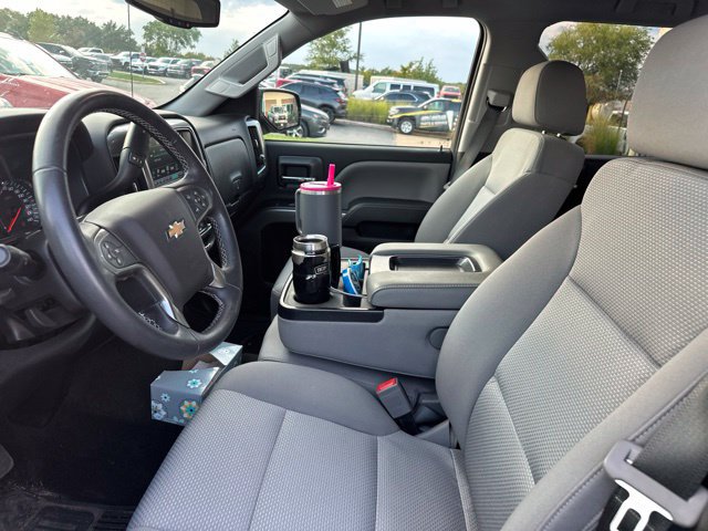 Used 2018 Chevrolet Silverado 1500 LT w/ All Star Edition AWD/4WD image 8
