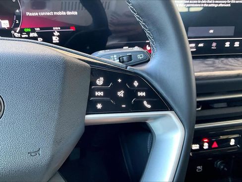 Certified 2025 Audi Q5 Premium w/ Convenience Package image 23