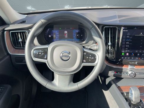 Certified 2023 Volvo XC60 B5 Plus w/ Climate Package image 25