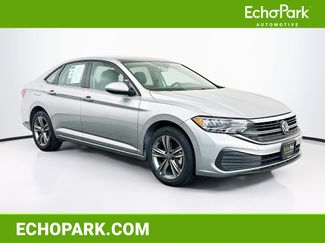 Used 2024 Volkswagen Jetta SE video 1