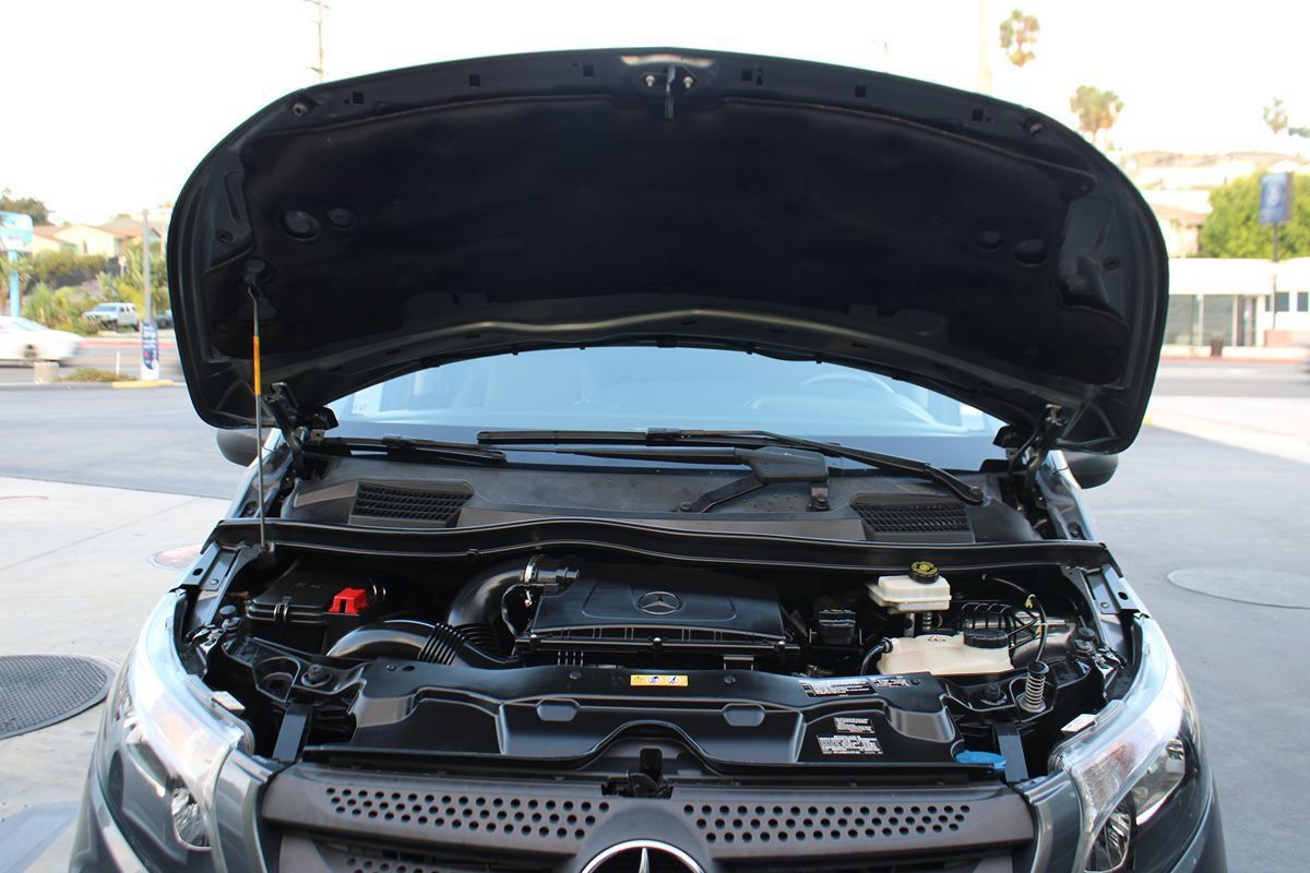 Used 2021 Mercedes-Benz Metris Passenger image 36
