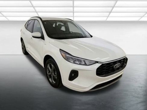 New 2024 Ford Escape ST-Line Select image 2