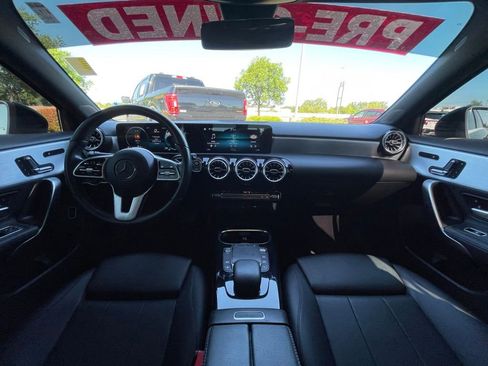 Used 2022 Mercedes-Benz A 220 4MATIC image 28
