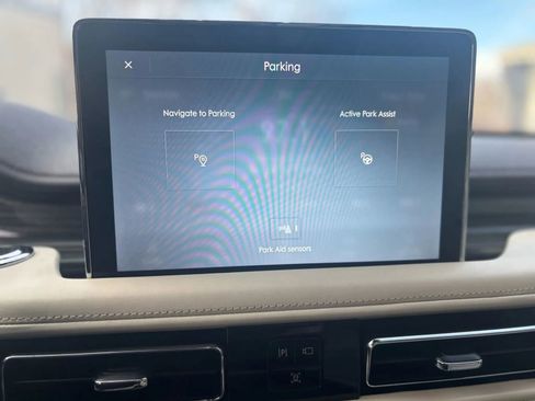 Used 2020 Lincoln Aviator Black Label image 14