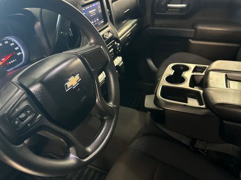Used 2021 Chevrolet Silverado 1500 Custom RWD image 12