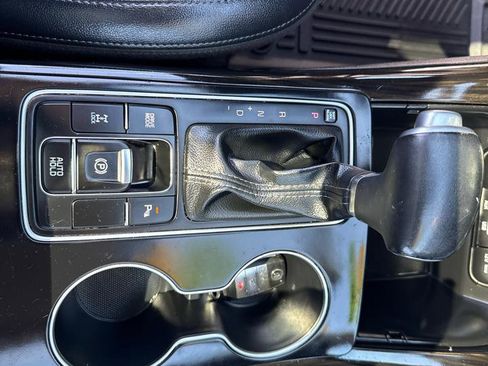 Used 2019 Kia Sorento EX w/ EX Touring Package AWD/4WD image 27