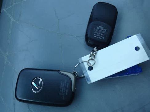 Used 2012 Lexus RX 350 FWD w/ Premium Pkg image 32