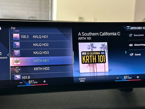 Certified 2023 BMW iX xDrive50 w/ Ultimate Package 2 image 21