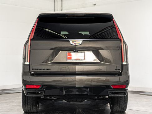 Used 2021 Cadillac Escalade Sport Platinum w/ Heavy-Duty Trailer Package AWD/4WD image 8