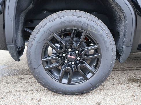 New 2026 GMC Sierra 1500 Elevation image 33