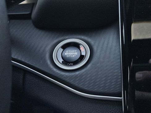 New 2026 Jeep Grand Cherokee L 2WD image 25