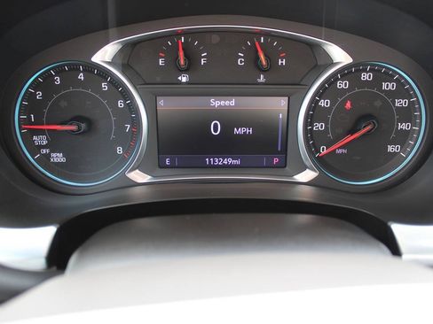 Used 2021 Chevrolet Traverse LT AWD/4WD image 22