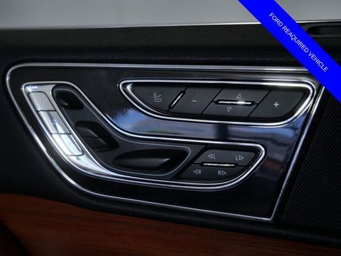 Used 2019 Lincoln Navigator L Reserve AWD/4WD image 25