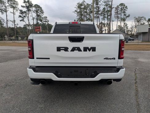New 2026 RAM 1500 BIG HORN CREW CAB 4X4 5'7 BOX image 6