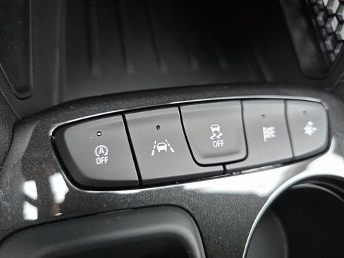 New 2026 Chevrolet TrailBlazer LT w/ Driver Confidence Package FWD image 29