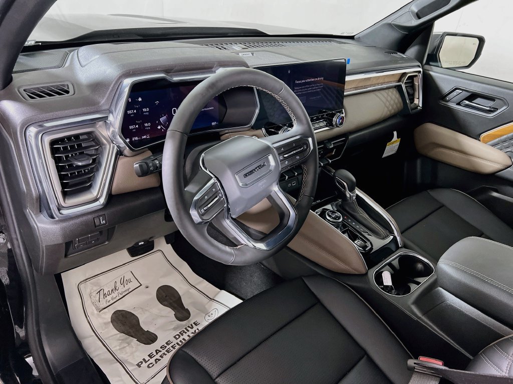 New 2026 GMC Canyon Denali AWD/4WD image 9