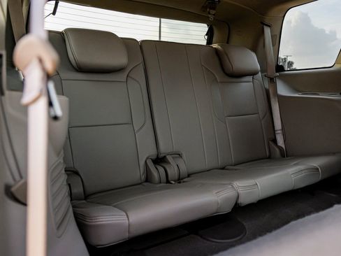 Used 2019 GMC Yukon Denali w/ Open Road Package image 40