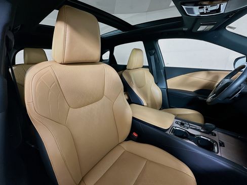 Used 2025 Lexus RX 350 Premium Plus w/ Convenience Package image 27