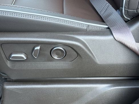 New 2026 GMC Sierra 1500 Denali w/ Denali Reserve Package image 17