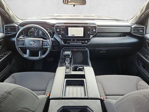 Used 2025 Toyota Tundra SR AWD/4WD image 17