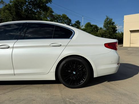 Used 2019 BMW 530i xDrive w/ Premium Package AWD/4WD image 15