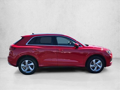 Used 2022 Audi Q3 2.0T Premium AWD/4WD image 4