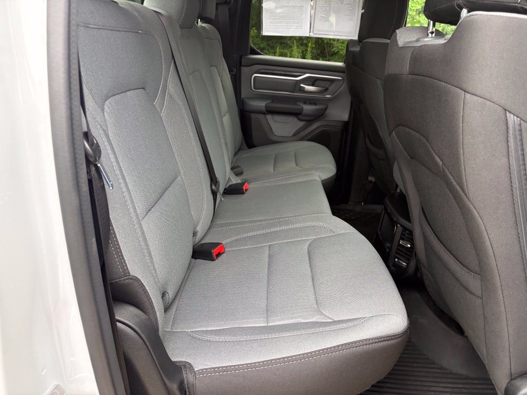 Used 2023 RAM 1500 Big Horn AWD/4WD image 34