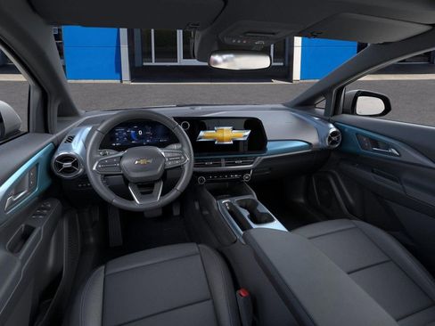 New 2026 Chevrolet Equinox EV LT image 15