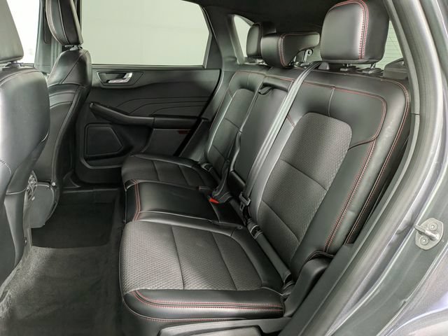 Used 2024 Ford Escape ST-Line w/ Tech Pack #1 AWD/4WD image 26